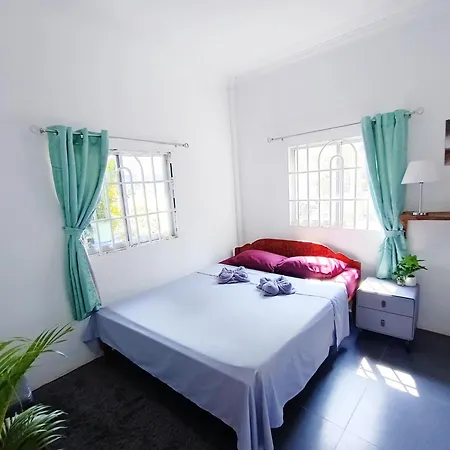Sam'S Guesthouse M'Pai Bay Koh Rong Sanloem Exterior photo