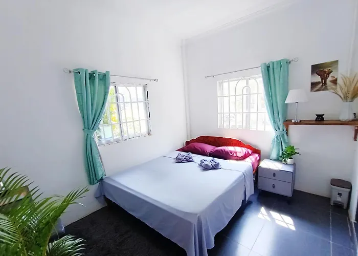 Sam\'S Guesthouse M\'Pai Bay